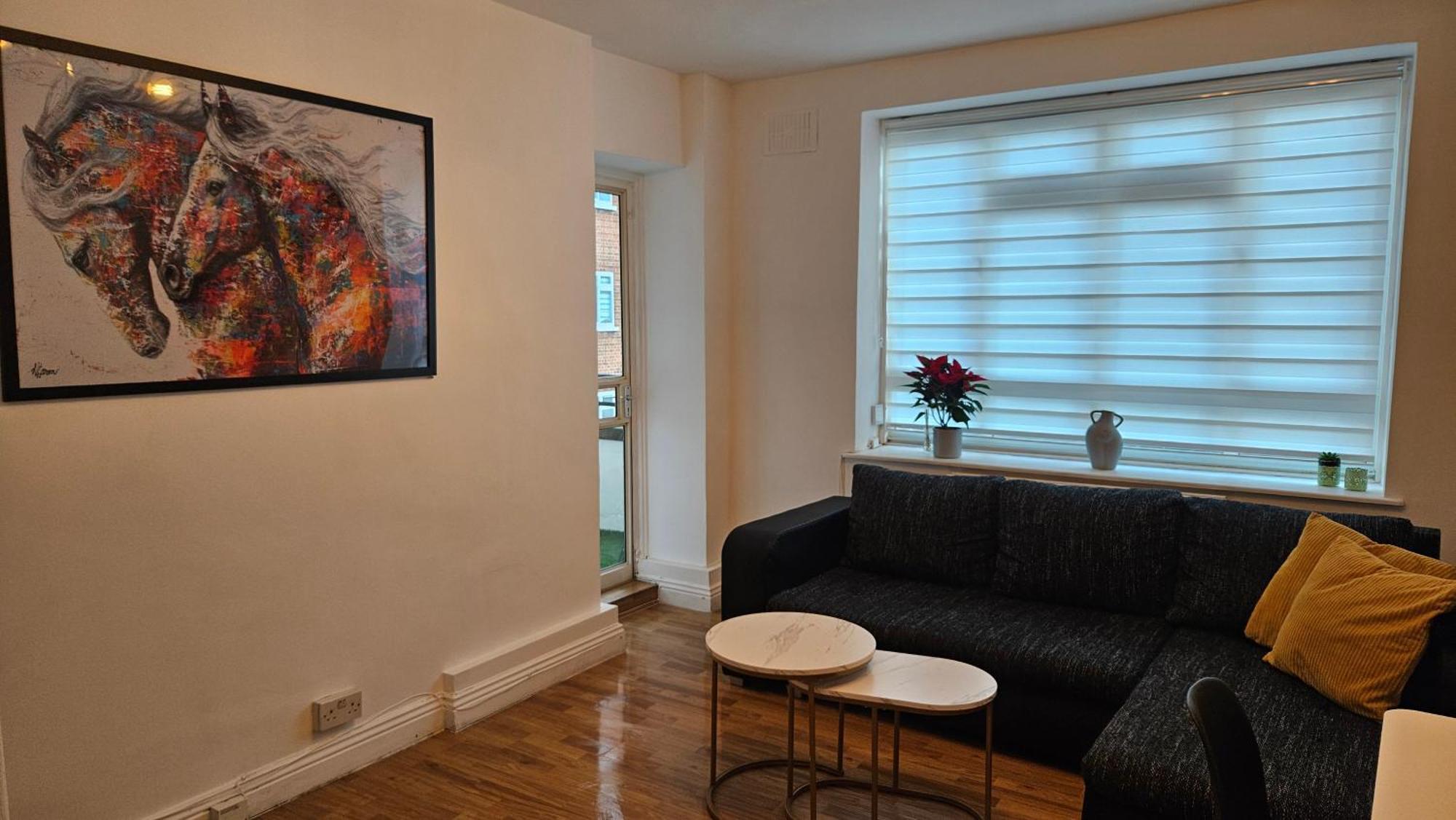 Spacious Two Bedroom Apartment In Battersea, Free Parking London Ngoại thất bức ảnh